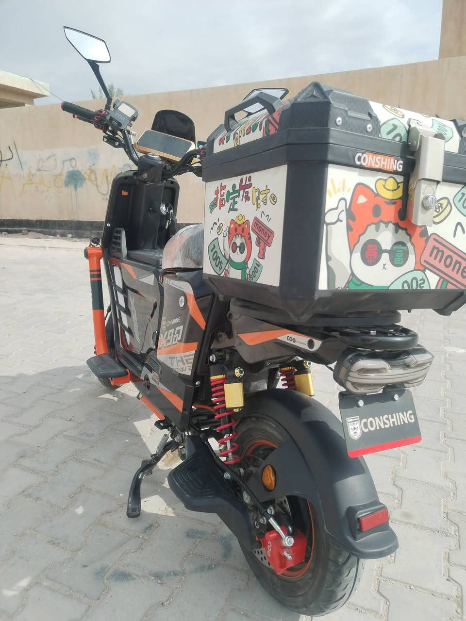 دراجه x900 شحن للبيع .... مكانهه نجف
(ألمواصفات)
1:بطاريه اصلية شرط فحص
2:تحتوي على 5 بطاريات 32V
3:بل شحنه الواحده تمشيك فوق 60 كيلوا
4:ملفها 2000
5:سرعتها على مايقارب مابين65_60
6:مساحة خزن كبيره
7:زائد صندوك خلفي كبير
8:لايت زنون عالي ناصي
9:رجوع للخلف 
10:دبل سويج
11:ريمود تحكم عن بعد 
🟥ملاحضه🟥الدراجه كلشي مامبدل بيهه كله ابلادي العقل ابلادي بطاريات بلادي تايرات بلادي وكلشي مابيهن يعني الدراجه كلش جديده)

🔥سعر 450 قفل 🔥

للأستفسار
الرقم⬅️***********
أو مراسلة الصفحه
