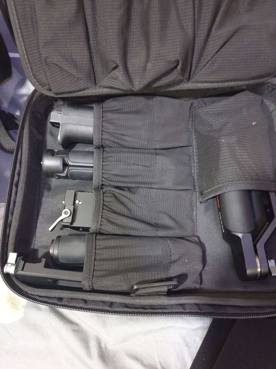 اي شي تحتاجه نزل صورته بالتعليقات اكتبلك سعره بيش
مكاني بغداد
رونن RS3 السعر ٤٥٠ الف
بطاريات اضافه او مونيتر الوحده ٢٠ الف
اضافه مستمره استعمال مره وحده على ٢٠٠ الف القطعه
اناره متغيره ٨٠ الف 
جنطة مال درون مني ٣  السعر ٢٥ الف
وباقي الشغلات موجوده


**إذا كنت صاحب هذا الإعلان وتريد حذفه لأي سبب، رجاءا أرسل رسالة إلى الدعم الفني**