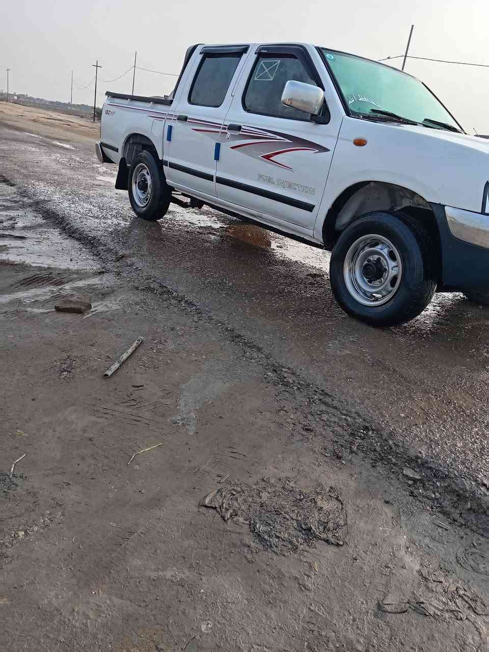 سلام عليكم بيكم نيسان موديل 2016 محسن كير ومحرك شرط حداديه تخم تاير سياره جاهزه سياره ما ناقصهه برغي  الاتصال ***********
