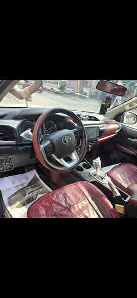 سلام عليكم
هايلوكس فور ويل موديل 2021 

ماشيه 52 

كفاله عامه ماعده بل طرف باب سايق شبر تقريبن بارد بل طرف مال باب 

سياره حلوه وجديده ما ناقصه شي 

مكان سياره بغداد 

سعر300وبيه مجال لشراي تحياتي❤️ 

رقم تلفون ***********  بي واتساب 

ما متواجد بل فيس
