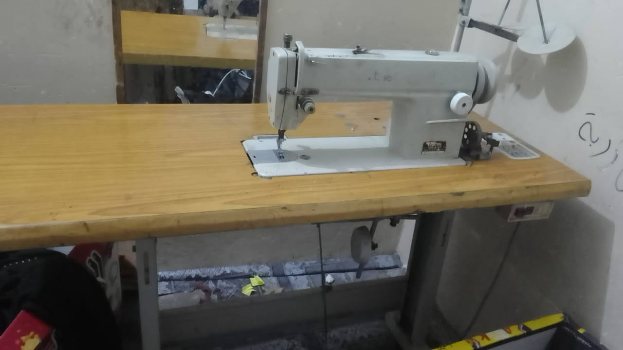 مكينه للبيع ***********
