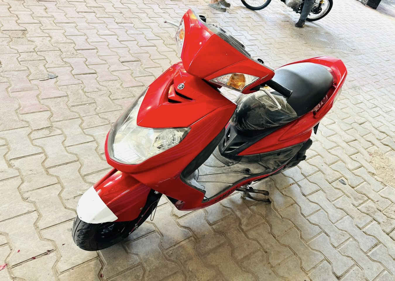 سلام عليكم
للبيع دراجه سكنس ياباني فحل

موديل 2013 نوزل 

دراجه قبل شهر منزلهه رمبه 

دراجه عداد إلكتروني وحساس ستانه

دراجه نضيفه كلش بلحقيقه احلا من الصور  

دراجهه شرط ما مفتوح بيهه برغي 

تجي اشوفهه وتفحصهه وتشلع أعيوني

سعر خاص أو تصال  ***********.
