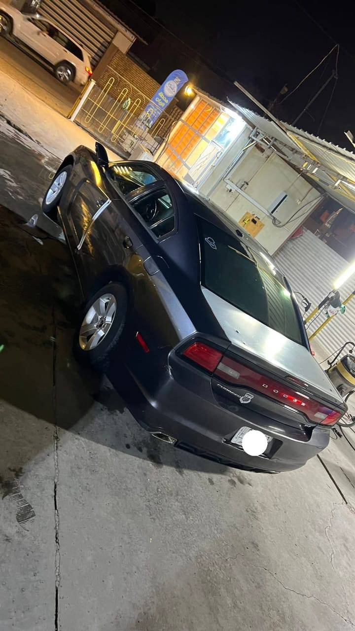 جارجر موديل 2014 للبيع، نضافه 100%
كير محرك كفاله رقمها بغداد نكليزي جديد هسه مسويه
السيارة بأسمي تحويل ثاني يوم / السونار بالصور
السيارة كامله من كل النواحي مال بيت ما متعوبه
تبريد حداديه تخم تاير جديد، كير ماوس دوشمه جديدة
مكينه 6 سلندر 3600 مابيها اصراف خير من الله
سعرها 145 وبيها مجال قليل
مكانها العماره مركز المدينه 
تواصل تصال ***********
