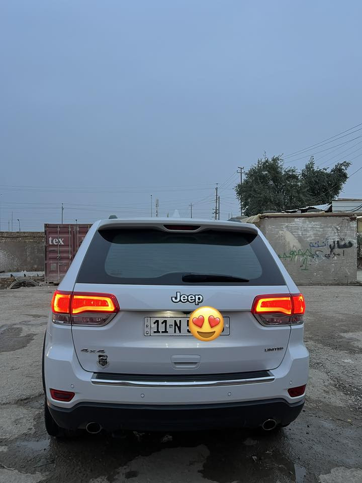 السلام عليكم اخواني
للبيع جيب كراند شيروكي موديل ٢٠٢٠ خليجي ٣ شاشات رقم بغداد محرك ٣٦٠٠ السياره جديده كلش ومكفوله كفاله عامه رقم جديد بأسمي مستعجل ع البيع السعر ٢٩٥  
***********
