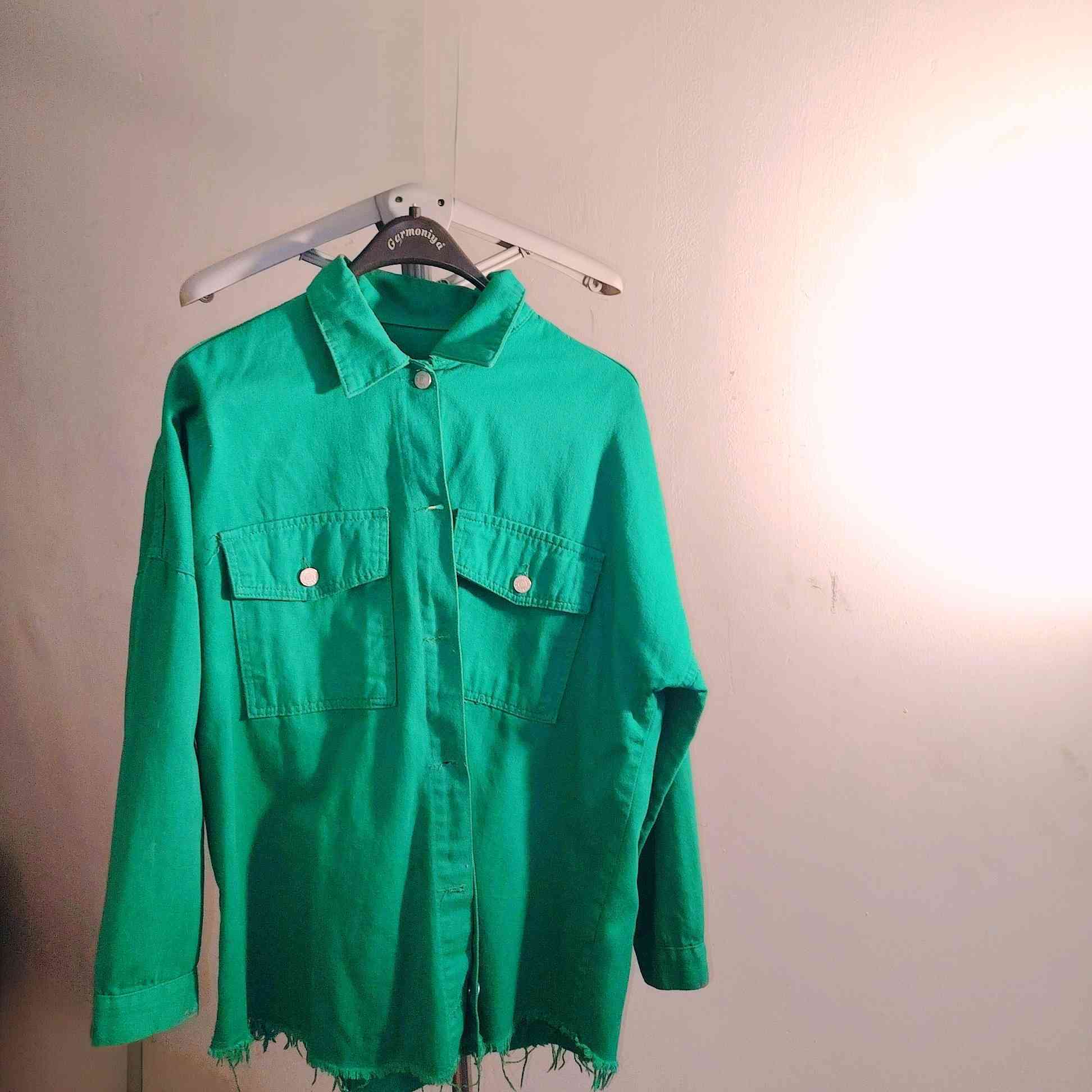 بنوتات عندي ملابس مستعملة بشت وحزامه والبينصل مالتة كامل ملبوس مرة وحدة وعندي دشاديش مرتبة وحدة ملبوسة مرة وحدة ماملبوسة اصلا وعندي سترة جينز لون أخضر وعندي كعب اسود يخبل جبير علية واريد ابيعة وعندي أكثر من شغلة والله بنوتات دبيع اقل من نص السعر دافيد البنات الي ماعدهم وتفيدوني هماتت  الي تريد قياسات واسعار تدخلي خاص 🌼🤍


**إذا كنت صاحب هذا الإعلان وتريد حذفه لأي سبب، رجاءا أرسل رسالة إلى الدعم الفني**