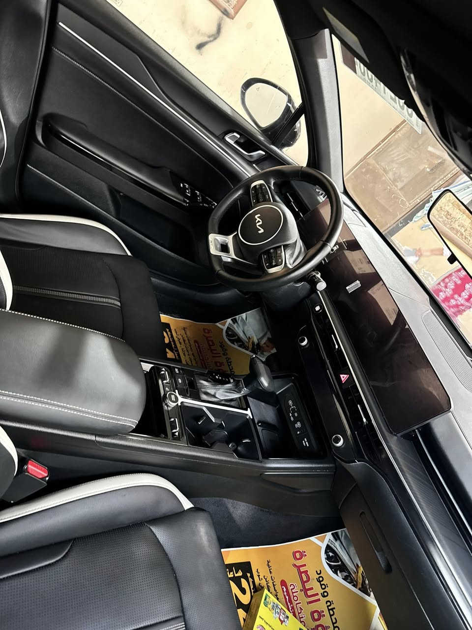 كيا فايف فول موصفات 2025
سيارة بعدها زيرو ماشيه 300 فقط مال شركه كيا غير مستعمله وارد أمريكي مكفولة من كلشي دخول جديد حره بسمي  بدون رقم فول موصفات بانوراما GT Line  السعر 205 للاستفسار :  ***********
