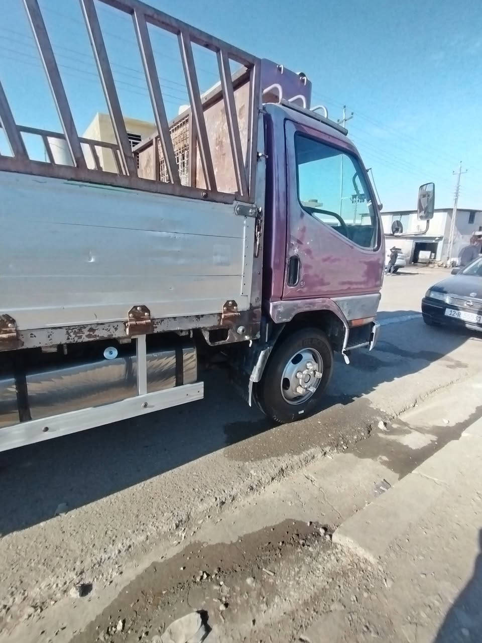 للبيع كنتر بزون
مكينه معمره 
رقم صلاح الدين 
مشروع وطني 
شرط التحويل 
السعر 120
المكان موصل 
***********
رقم صاحب السياره

