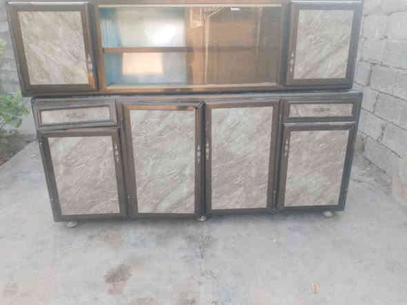 السلام عليكم يوجد كاونترات للبيع  مستعجل 
120 الف المكان تكريت القادسيه قرى وردي ***********
