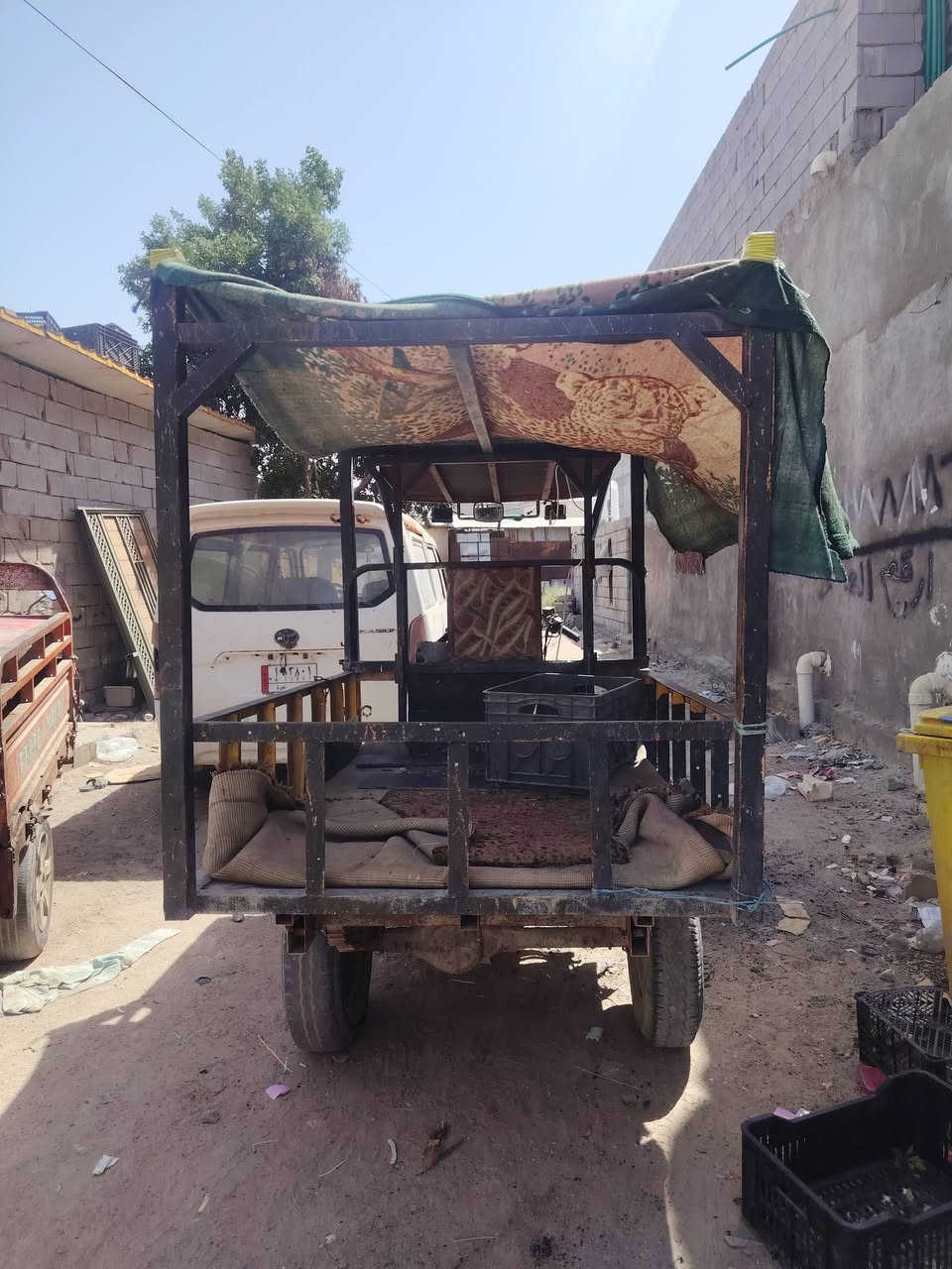 ستوته البيع مديل 17 اروق مكاني بصره ابو الخصيب ستوته شاصي مكفول كفاله عماه ستوته يرادله ترتيب يعني كهربائيات ودبلات تايرات عاليات السعر 750 وبي مجال ***********
