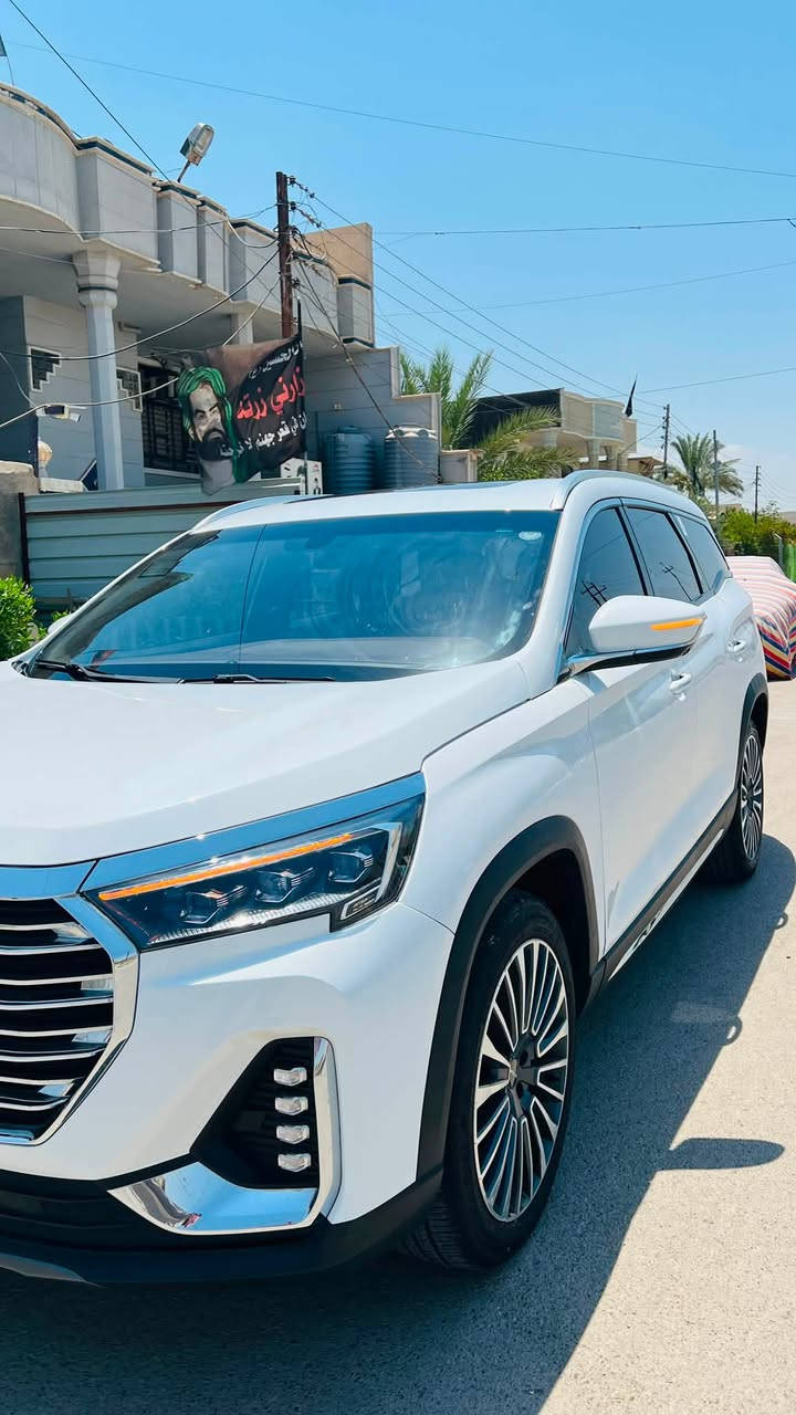 (للبيع جيتور x90 plus) موديل 2024
جيتور x90 plus 2024 فول موصفات (السيارة كفالة عامة) بيها رصعة صغيرة وخدش صغير فقط موضحات بالصور.
• بصمة 
• ⁠بصمة ابواب
• ⁠فتحة سقف بانورامية 
• ⁠7 راكب
• ⁠محرك 1600 تيربو
• ⁠ماشية 20,000 
• ⁠شاشات تحكم 
• ⁠3 وضعيات قيادة 
• ⁠كاميرات محيطية 
• ⁠رقم اربيل (السيارة بيها تضليل من مرور اربيل وبيها هوية جديدة)
• ⁠مقاعد امامية كهربائية 
السيارة نظيفة جداً على وضع الشركة وبيها بعد هواي موصفات 

السعر: 180 ورقة وبيها مجال قليل ***********
