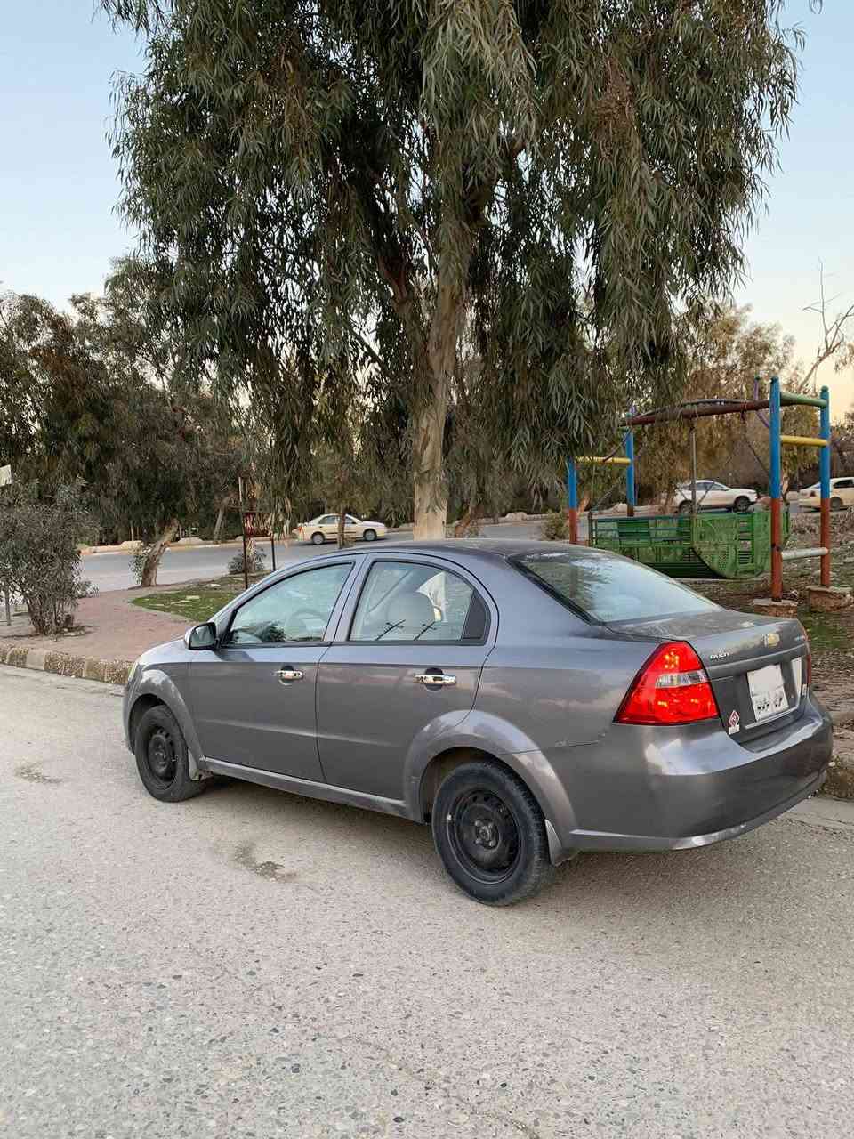 ئەڤیۆ ٢٠٠٩ ئۆتۆماتیک مەکینە گەورە
ناوزەرد ١٦١٠٠٠ ڕۆشتوە گێڕو مەکینەی بەشەرت تەنها یەک پارچەی بۆیاخە  نرخی ٦٥ گەڵاو مەجال ژم*********** السليمانية, العراق
