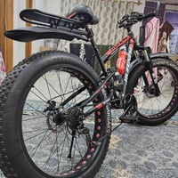 حجم ٢٦ دبابه يتحمل اوزان عاليه حيل نظيف مستعمل اسبوع فقط العكرب والبري...