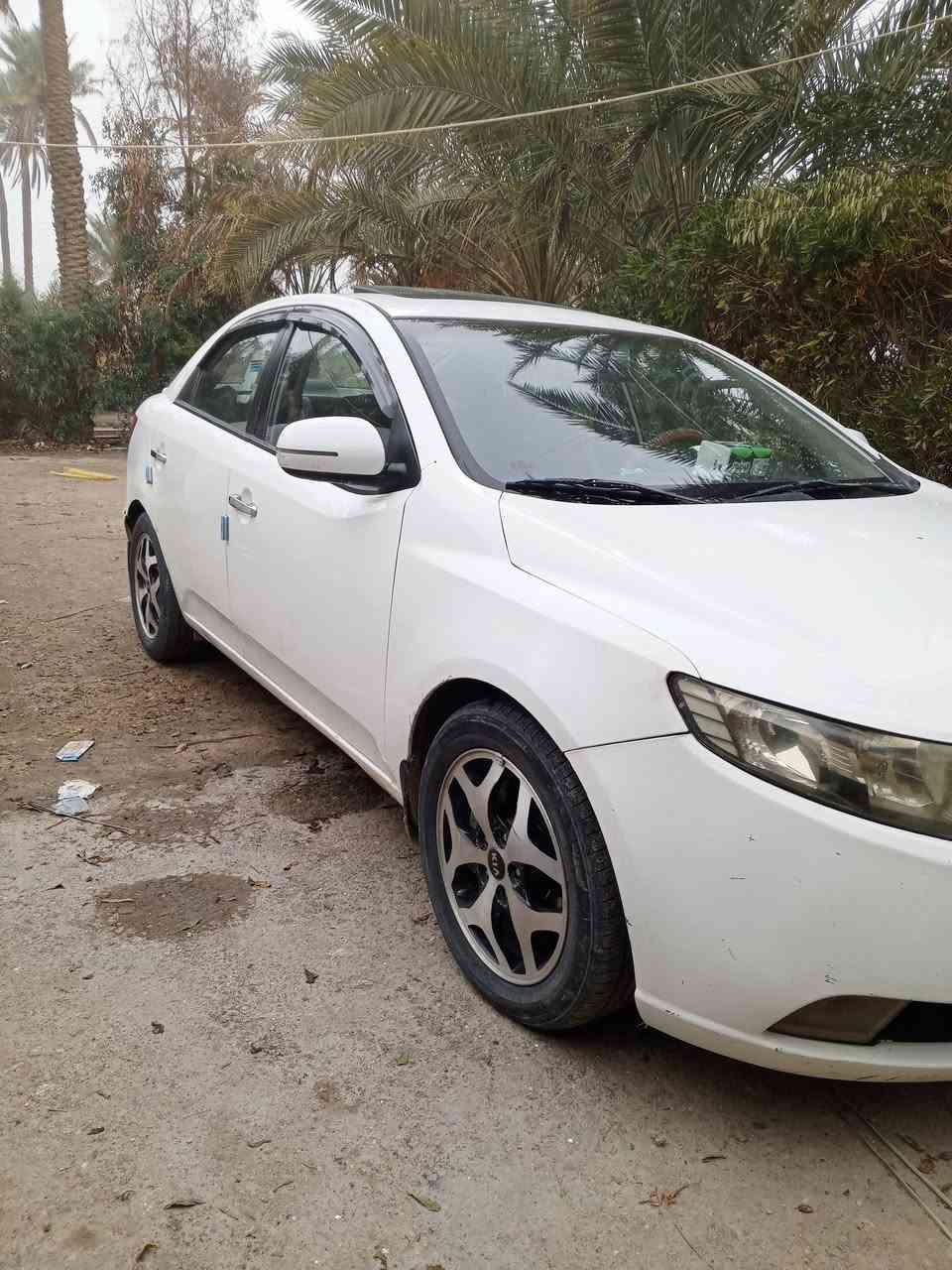 سلام عليكم
سيراتو 12 مكينه بيها خيط بخار 
شاشه تحكم ستيرن 
مري شفط
كير 6نمر. 
فتحه
اشاير مري.  
السعر 95 وبيها مجال للشراي 
مكان نجف الاستفسار اكثر ***********
