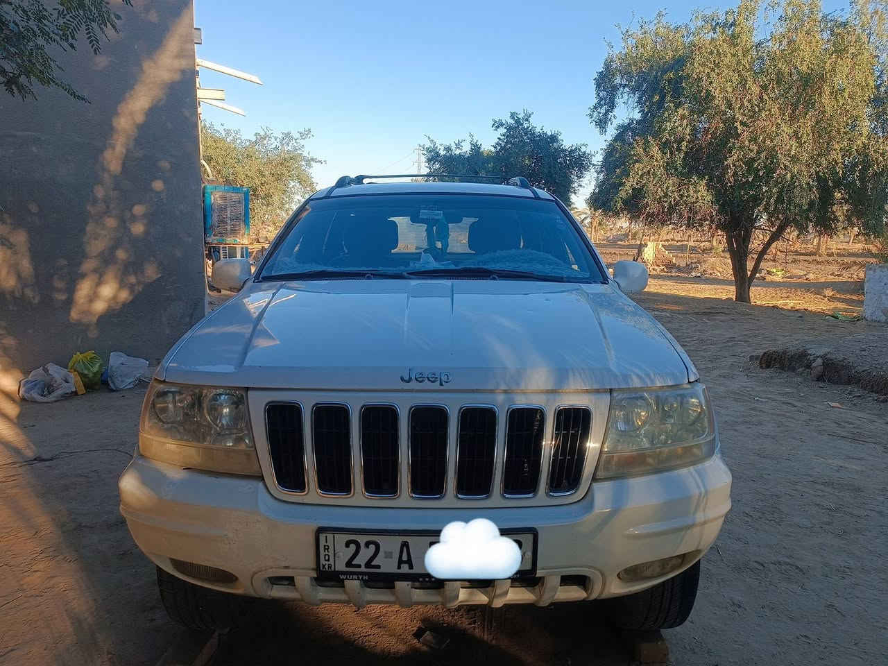 للبيع جيب شيروكي
موديل 2000 السياره بلاديه عله وضعه ماناقصه شي رقم دولي اربيل  دواخلها جلد     مكينه بلادي   دواخل جلد 
السعر 75     والشراي بي خير ويدلل
للستفسار***********
