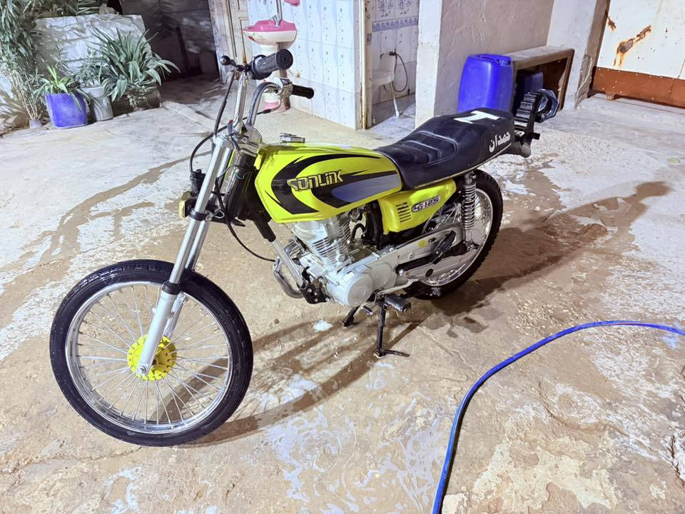 سلام عليكم دراجة رياضيه تعمير  اقل شهرين دراجه تعمير شلامجة بلادي نضيفه وخير من الله اوراق صولي موديل 2019 السعر خاص وتواصل علا ارقم ***********
