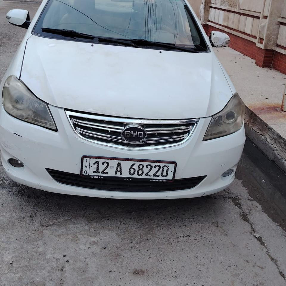 للبيع BYD. F3 موديل 2013
سنوية + هزة جديدة رقم مسطرة جديد 
كير عادي طخم جديد
شرط التحويل
السعر ٦٥ و بيها مجال
مكان السيارة موصل قرية يارمجة
 للاستفسار الاتصال على الرقم
***********
