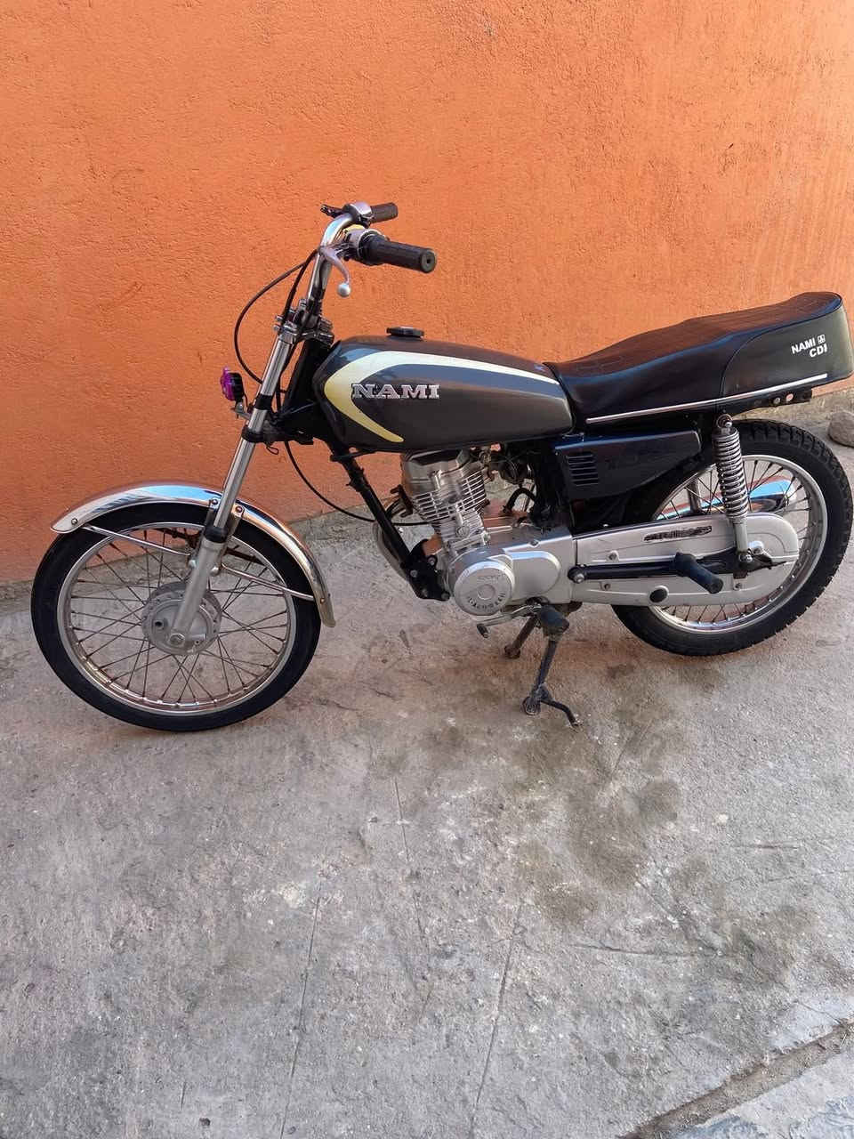 السلام عليكم نامه للبيع تعمير كلك كلك دراجه نضيفه وكلشي ماعوزه مكاني سوق الشيوخ العكيكه السعر 500او بيه مجال حك الجيه مامتواجد ع الفيس هااذه رقمي ***********او بي وتساب
