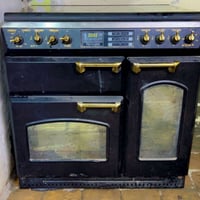 طباخ • مستخدم شهر • نظيف جداً