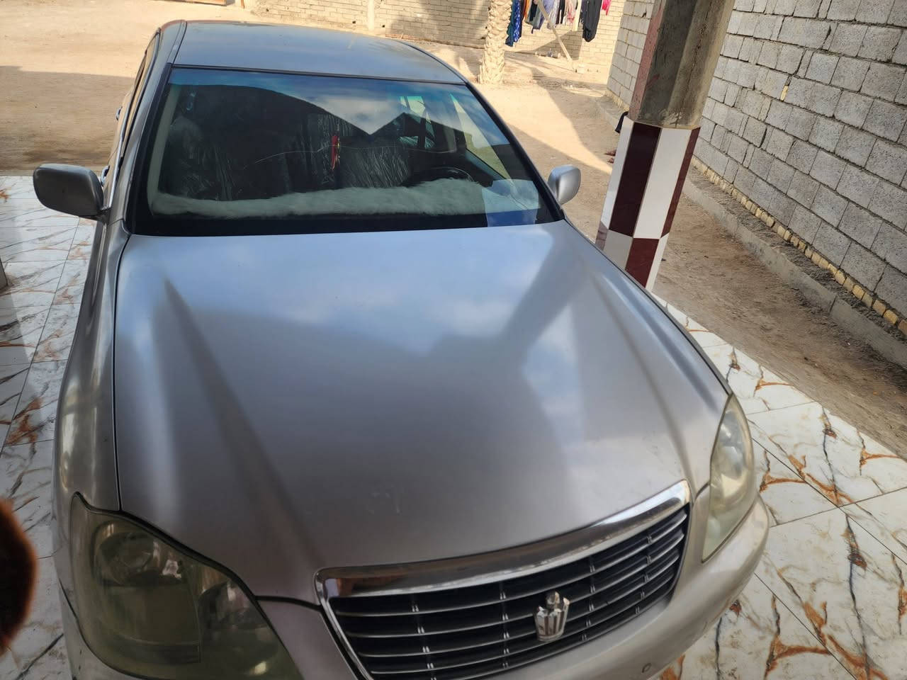 السلام وعليكم شاهينه للبيع 2004 سياره جاهزه من طول لطول مكينه كير حداده تخم تاير 6بصمات بيهه كصتين سياره ع ايدي وجديده ادوات بيه رقم وسنويه متومه اصلي رايده 35وبيه مجال لشراي البصره قضاء المدينه ***********
