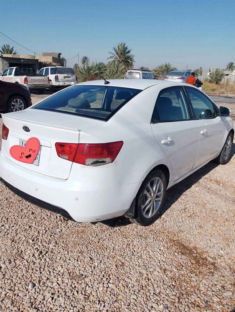 السلام عليكم كيه سيراتو 2011 رقم اربيل تريدتحويل تريد وكاله مكينه 1600دوش كير 6نمر داخل لونين تحكم ستيرن مري شفط كيج حماوه حساس خلفي  وجاهزه من كلشي مصبوغه حزام  السعر 85ورقه وبيه مجال العنوان بابل *********** حلة, بابل
