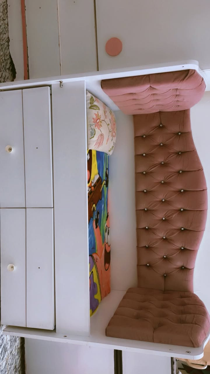 السلام عليكم
سرير  أطفال   ينفتح على سرير الأم   لحد عمر 6 سنين 
للبيع مع الدوشك  سعر100 العنوان بغداد البياع


**إذا كنت صاحب هذا الإعلان وتريد حذفه لأي سبب، رجاءا أرسل رسالة إلى الدعم الفني**