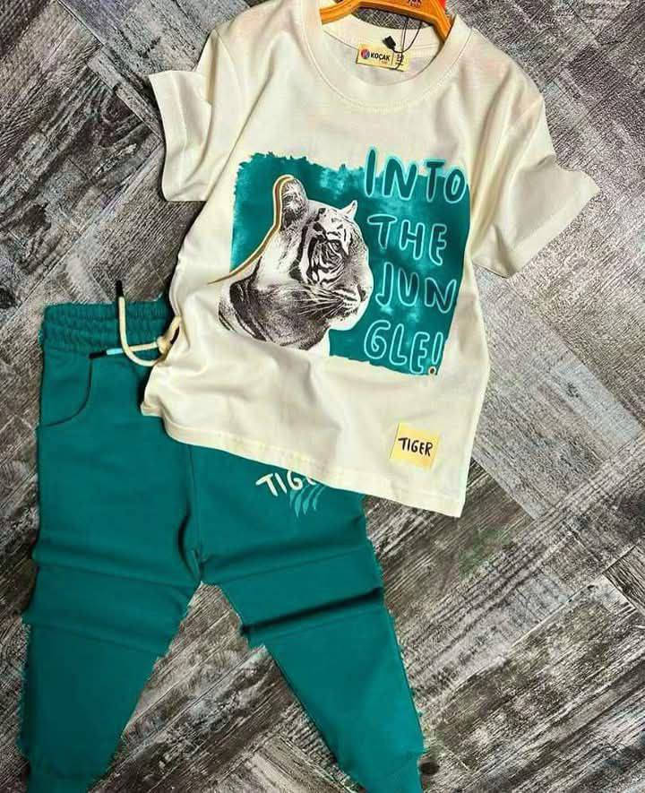 لأسعار والقياس داخل الصور  سعر اغله قطعه 7/8


**إذا كنت صاحب هذا الإعلان وتريد حذفه لأي سبب، رجاءا أرسل رسالة إلى الدعم الفني**