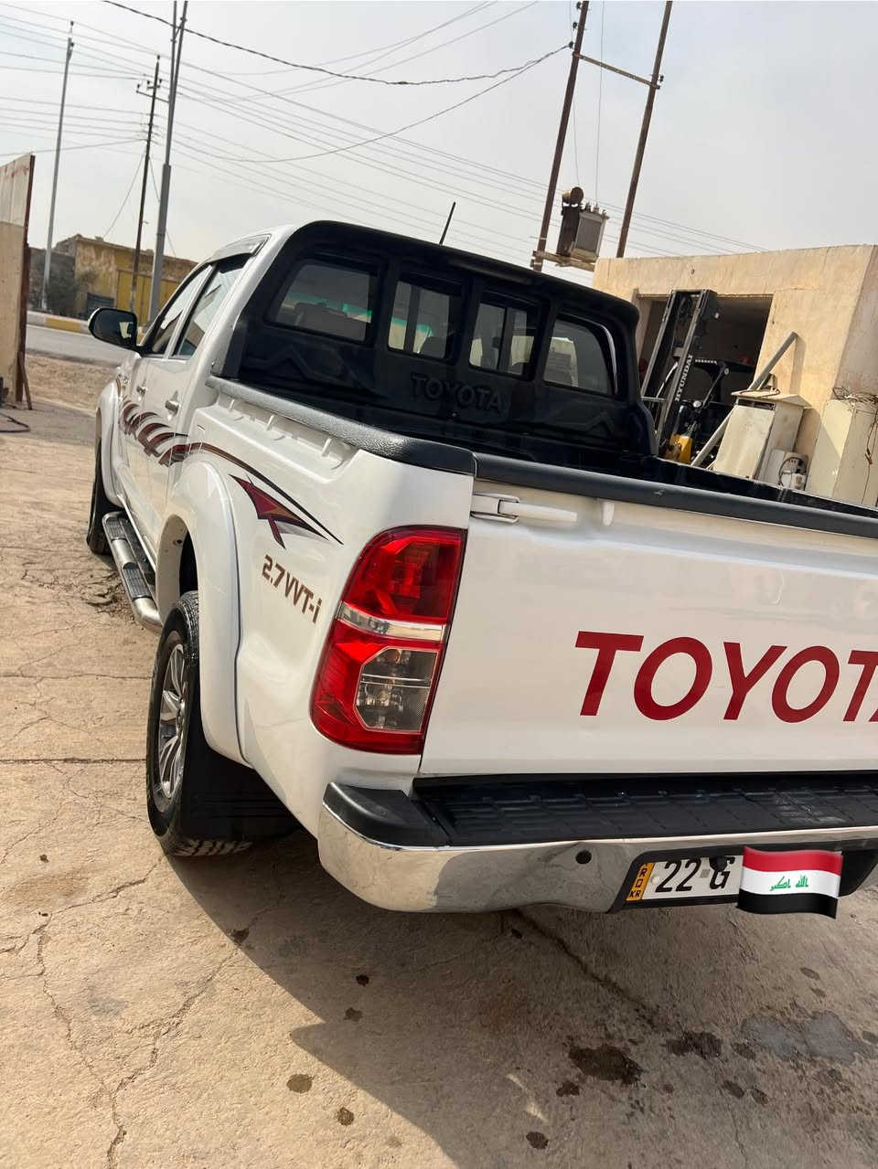 ‏سلام عليكم توجد بيكم دفع رباعي هايلوكس موديل 2014 كويتي مكفول كفالة عامة ماشي230الف الاستفسار الاتصال على الرقم ***********￼￼￼
