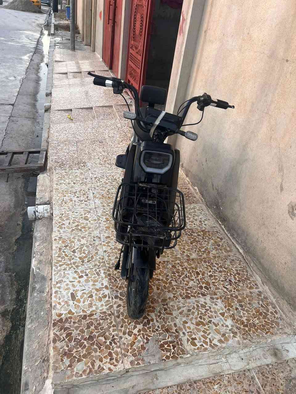 ماطور شحن للبيع يعوزو باتريات. سعرو 100 وبي مجال خابرني و تدلل هاذا رقمي
***********
مكاني يارمجه الشرقيه
