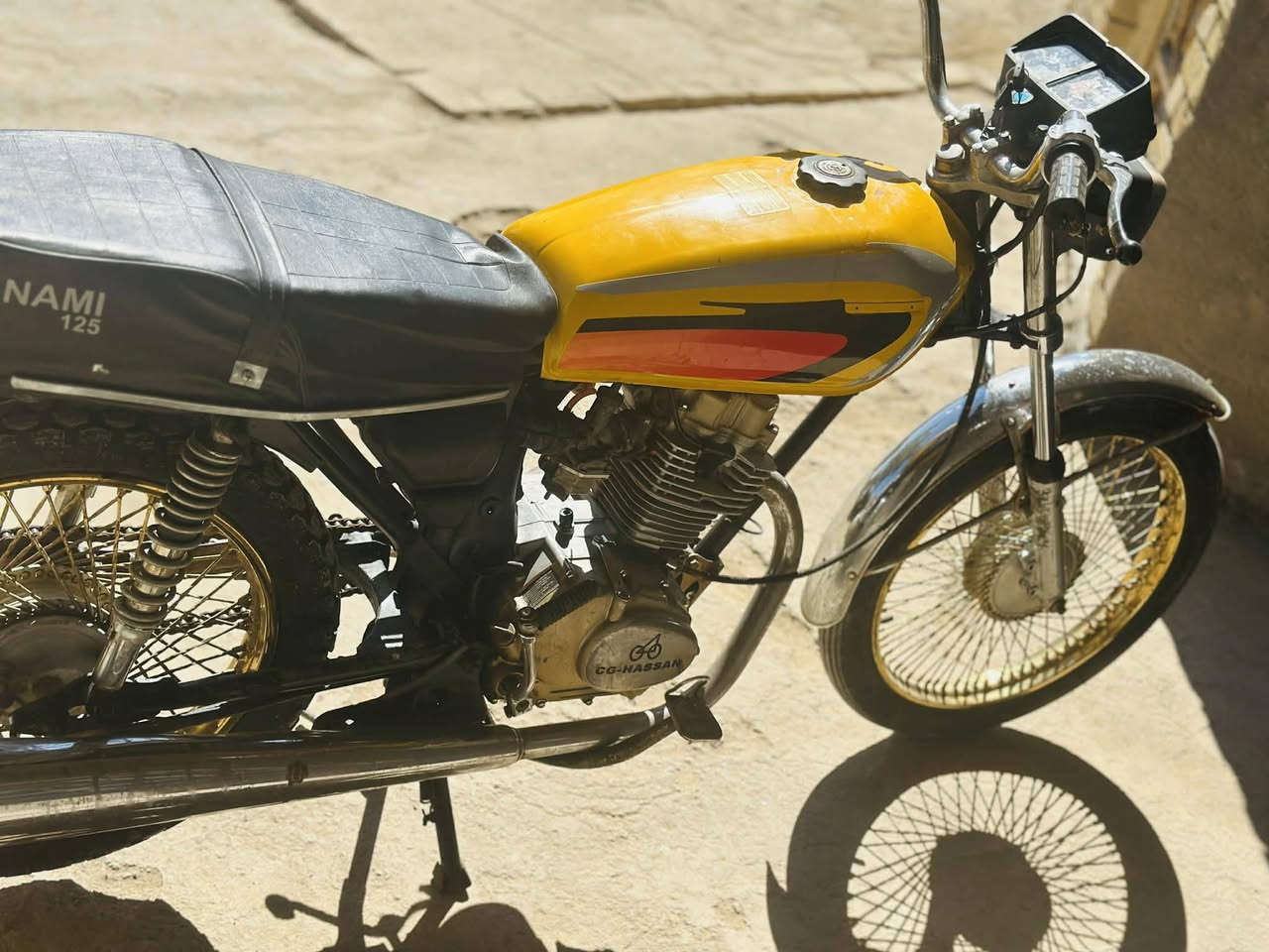 سلام عليكم دراجه موديل 20 ادوات مجفته توها بوشه وبستم السعر300
وبيه مجال العنوان الرفاعي الاتصال ع هاذه الرقم ***********
