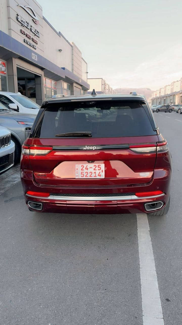 جيب كراند شيروكي سومنت 2023 فول رقم اربيل باسمي حادث جاملغ خلفي ماشيه 19 الف ميل مكان سياره بغداد اي استفسار حاضر *********** بغداد, العراق
