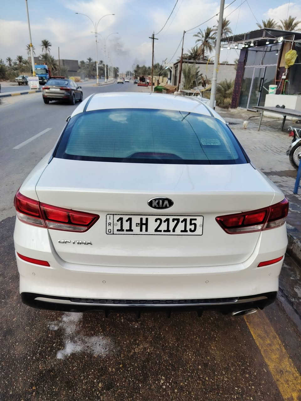 اوبتيما خليجي موديل 2019
محرك 200
سياره كفاله من صبغ وبارد بيه صبغ بل باب سايق مكدار شبرين
َمحرك وكير وحداديه
كفاله عامه
مري شفط 
تبريد قطعتين 
تخم تاير جديد
ماشيه 135
رقم بغداد انكليزي
َمكان سياره سماوه السعر خاص 
هاذا رقمي *********** بيه واتساب وتحياتي للجميع
