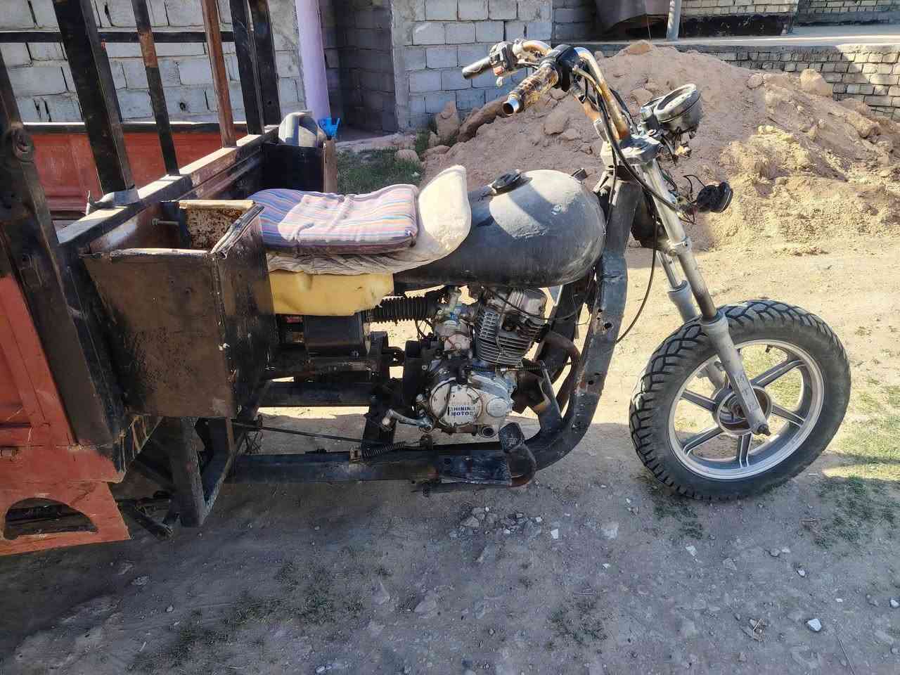 سلام عليكم ستوته لبيع
امتيار نضيفه اكسن وتايرات جدد
السعر 350 وبيه مجال قليل 
مكاني مشروع المسيب 
 ***********
