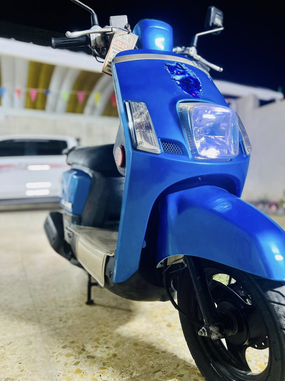 السلام عليكم البيع ماكس بوليس مصطره موديل 2011 نكره سلف  ماملعب بيها دراجه رمبه مطلعها ب شهر 9 وصل معرض مبدل بس رنكات بسس وتروح تفحص السعر ب 1150 وبيها مجال للشراي مكان كربلاء طوريج الرقم *********** 💁
