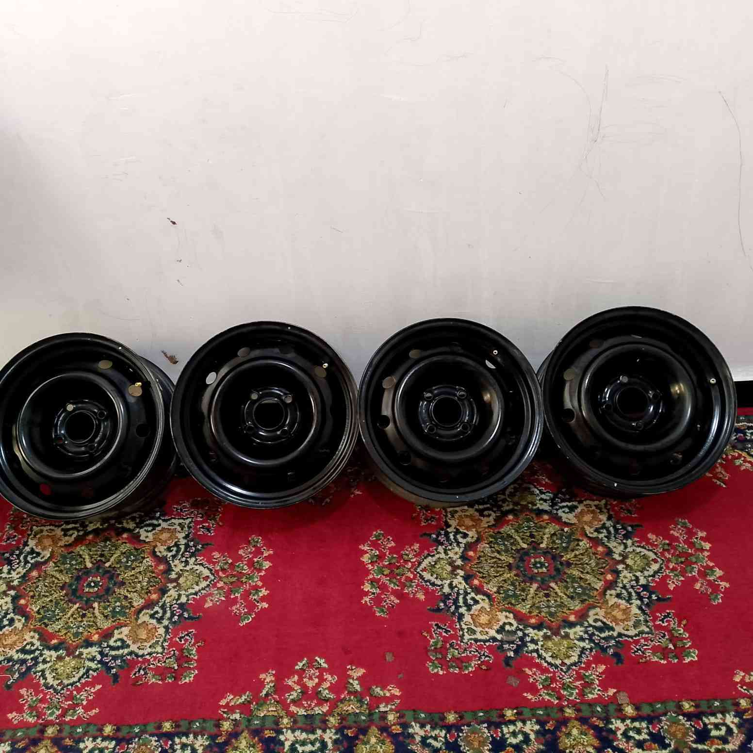 سلام عليكم ويل إيراني حجم ١٥ ايساكو أصلي جديد استخدام أسبوع فقط مكاني النجف هاتف *********** السعر قفل ٩٠ الف
