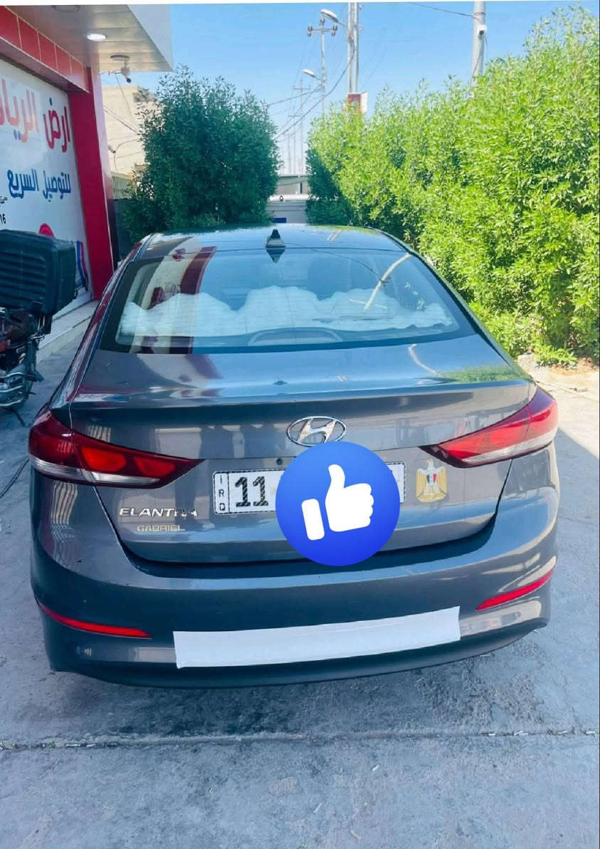 السلام عليكم
هيونداي النترا موديل 18 كندي 
محرك 2000 
رقم بغداد 
سنويه جديده 
سياره خير من الله 
مراوس او بيع حسب القناقه 
السعر 130 
***********
واتساب فقط
