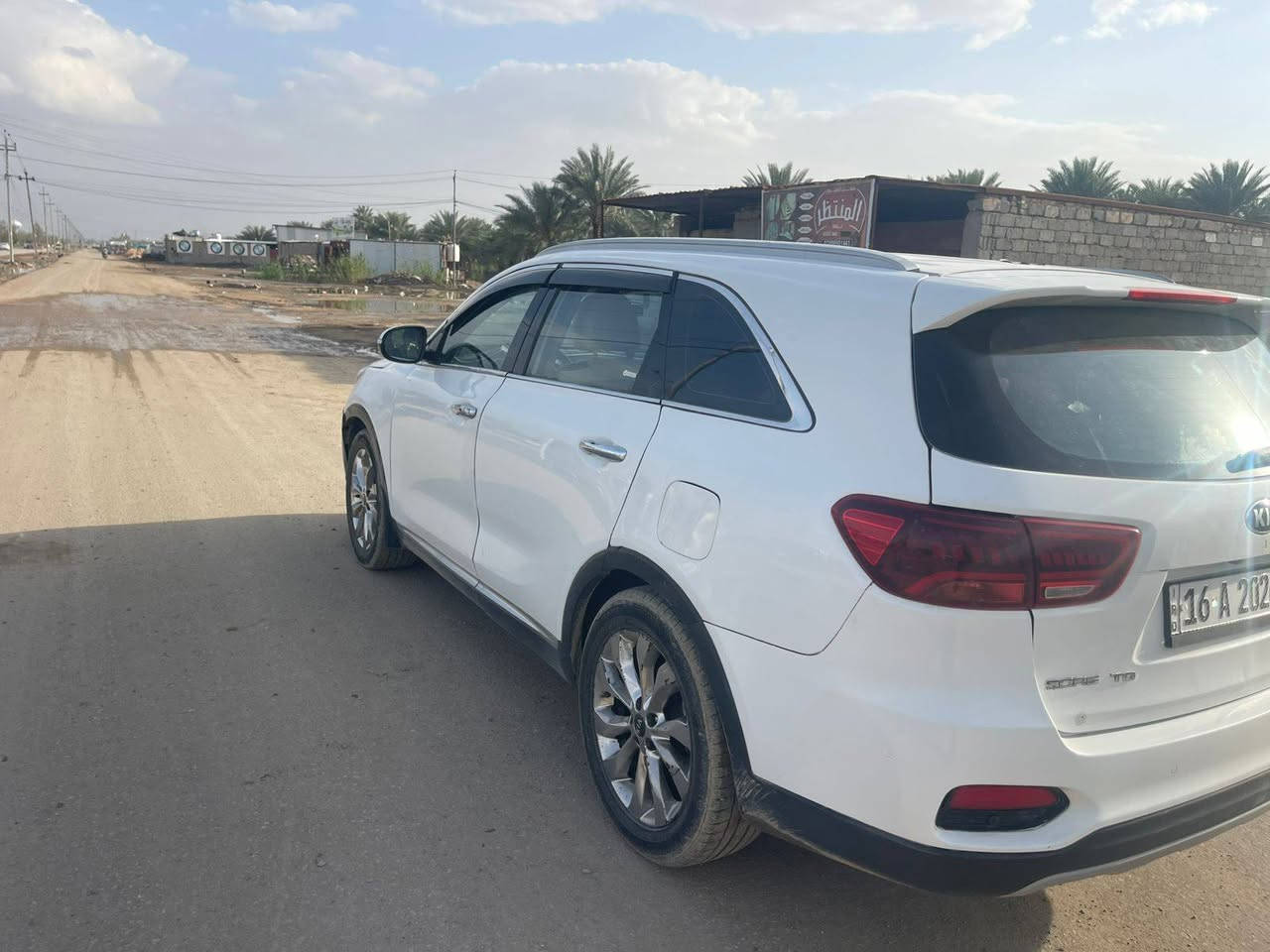 سورنتو للبيع موديل 2020
للأستفسار ***********
خليجي 6سلندر 
سنويه بأسمي لل2031
سياره جاهزه مكينه كير حداديه 
تبريد تدفئة كهربائيات حساسات كله شغاله
سياره مكلوبه ومصلحه تصليح حلوه 
ومبدل بيه قبق قماره فقط مصبوغه عام 
146سعر
