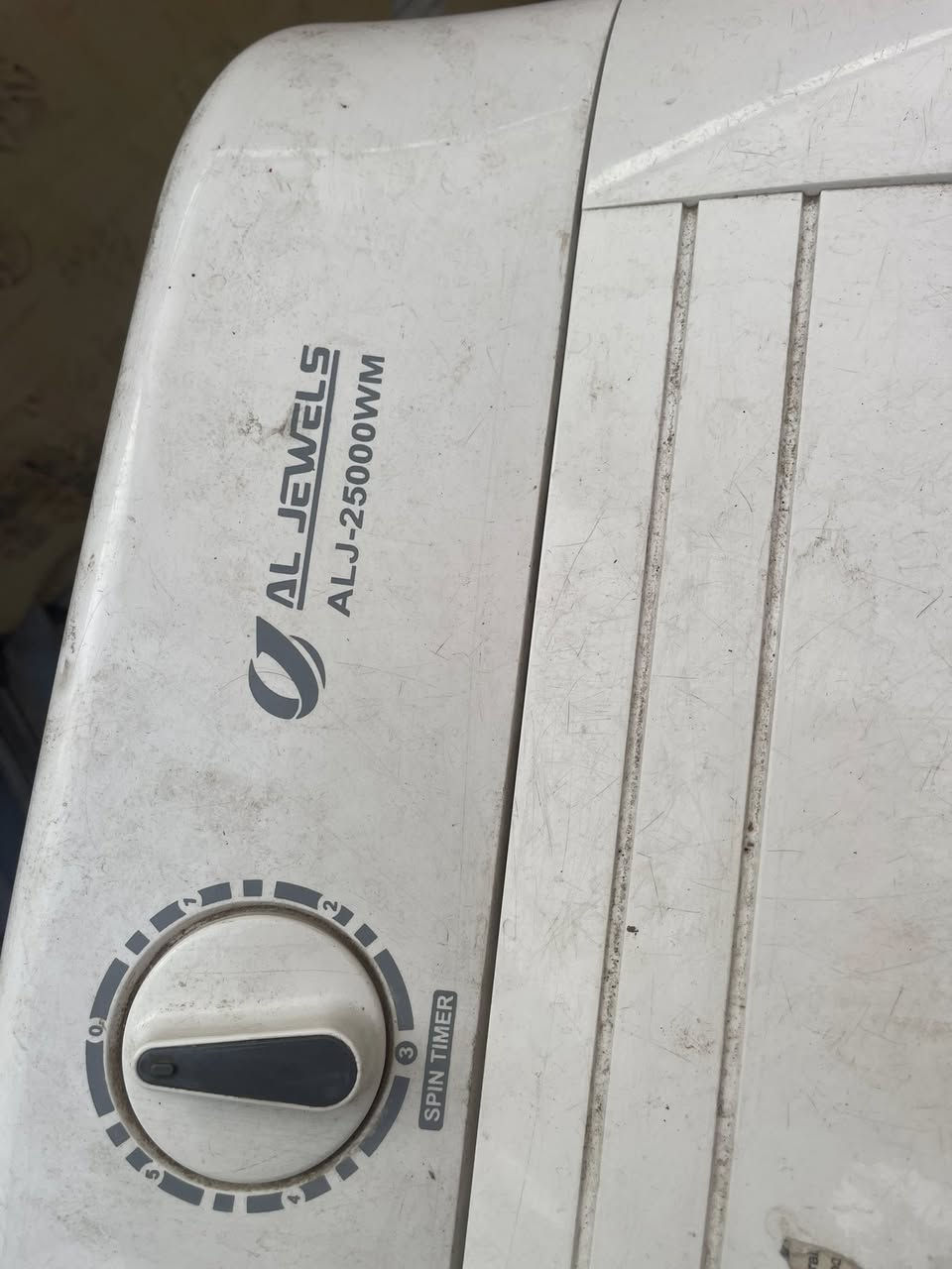 غساله جديداستعمال قليل. مثل واضاحة بل صور. بغداد حي اور. يم سنتر حي اور   يوجد توصيل ولد. جيرانة يوصل  

سعر 125 
***********
