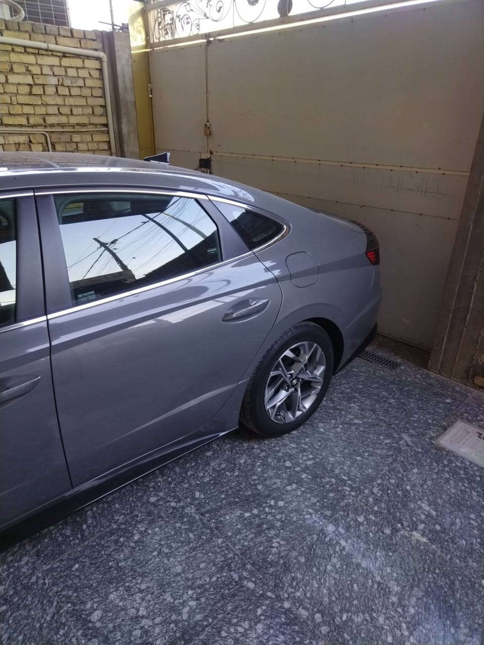 لون ( سمنتي)
🔴سوناتا موديل 2023  🔴

مكينة 2.500
  HYUNDAI SONATA 2023  

🔴. حادثها جاملغ +حافة بنيد = بدون دواخل

جميع الايرباكات سليمة فقط ستيرن

شواصي لغود مكفولة عالفحص ابيع  

🔴بدون ايرباكات

🔴سياره رقم معوقين بغداد 

🔴ماشيه  ٩ الاف    ميل بريحة الشركة

مكينة 2.500 طيااررره 🚀🚀

مواصفات راح اذكرهن 

بصمة دخول ذكي  

شاشة ع طول الدشبول 

تحكم ستيرن 

رادار امامي معا تحديد مسافة سيارة كدامك 

رادار خلفي 

رادار جانبي 

اوتو ستوب خلفي 

اوتو ستوب امامي 

كشنات كهرباء وفول ايرباك 

كشنات تدفئه 

كير لمس

شحن لاسلكي 

حساس فتح جنطة الخلفية 

تشغيل عن بعد 

نظام خروج عن المسار 

نظام قيادة ذاتيه 

تبريد منفصل قطعتين امامي 

جامات اوتو 

نظام اوتو هولد مال ازدحامات 

هندبريك بصمة 

انظمة قياده سبورت ونورمات وكمفورت  وايكو 

كاربلي يدعم كافة الانظمة الهاتف

كامرة خلفية دوارة
بانوراما قطعتين

كشنات ودشبول وبيبان لون سموك 

ويلكب حجم 17 انج

تايرات بلادية عليها 

بجم زنون 

لد ع طول البجم 

لايتات اوتو 

نقط عمياء 

مراية داخليه تعتيم تلقائي 

شاشة تبريد تحكم كله لمس 

🔴السعر 190

🔴رقم الهاتف : ***********

واتساب او الاتصال عالرقم
