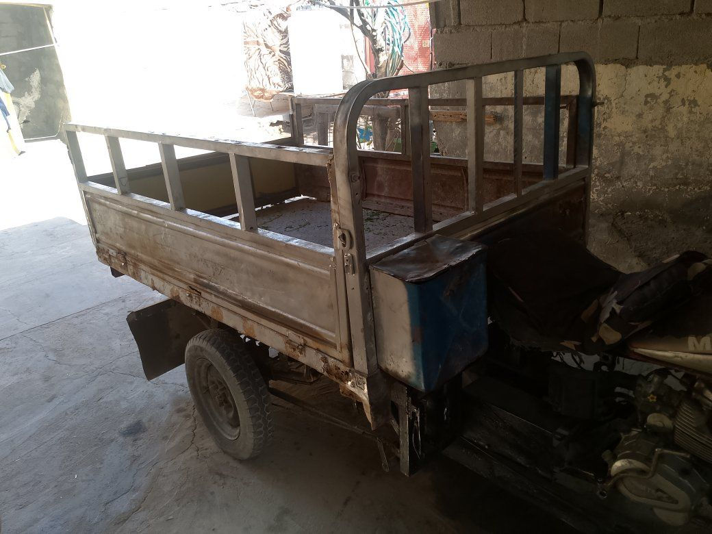 ستوته اوراق كامله بيها لحيم يم الدوسه موضح بلفيديو سعر 450 مكاني البصره الزبير


**إذا كنت صاحب هذا الإعلان وتريد حذفه لأي سبب، رجاءا أرسل رسالة إلى الدعم الفني**