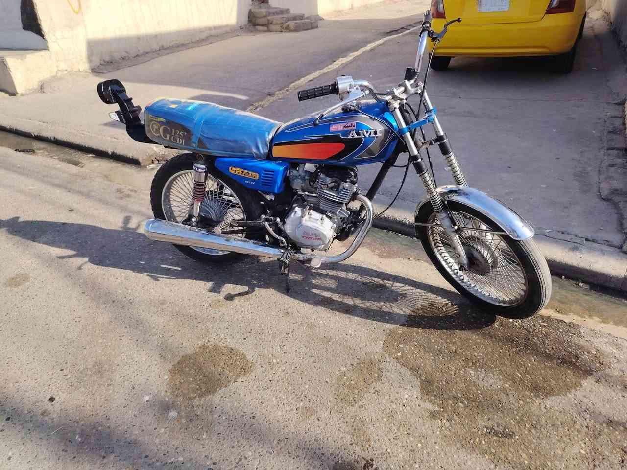 السلام عليكم ماطور تايكر للبيع سعرو 300وبي مجال ***********
