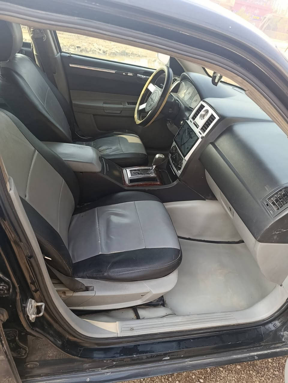 السلام عليكم وبامه مديل 2007 رقم شمالي دولي بدون يرباك بيه بارد بجاملغ الخلفيه  الثاني هم بارد والبنيد مبدل السياره بدون يرباك السعر 80مكان بابل ***********
