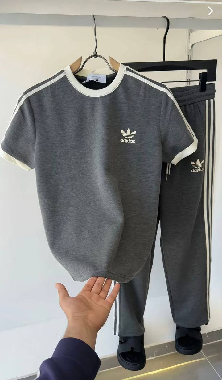 يالله تراك
تركي درجه اوله الخامة اسفنجية
الشد يجي 20 قطعه 
4 الوان قياسات M L XL XXL XXXL
سعر الشد 345 الف 
شرط الفحص امام المندوب 
للحجز خاص


**إذا كنت صاحب هذا الإعلان وتريد حذفه لأي سبب، رجاءا أرسل رسالة إلى الدعم الفني**