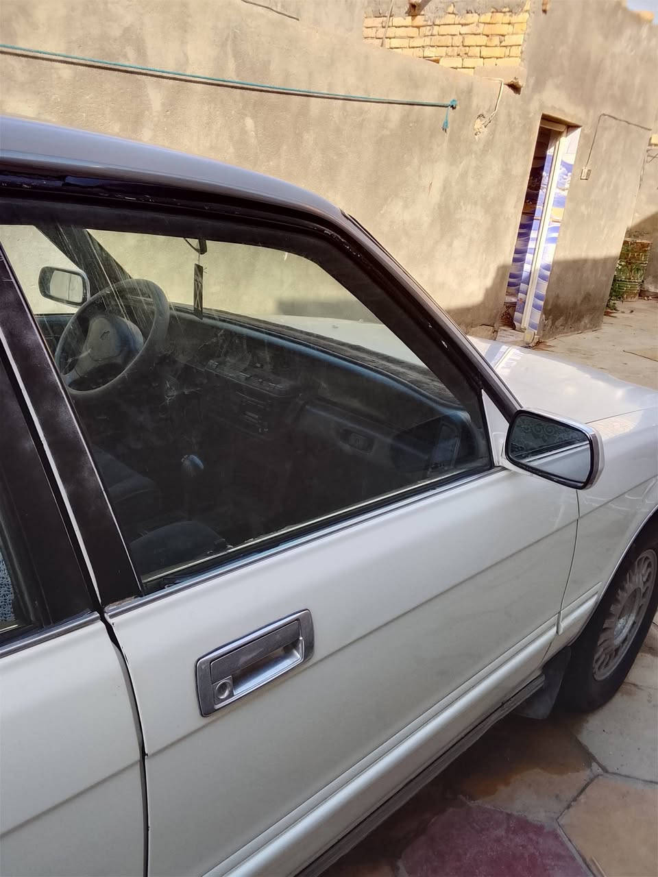 بسم الله الرحمن الرحيم 
سياره ارنب ايسر بلاد السعر 60
السياره جاهزه لاصرفيه ولاتبخير رقم السياره بغداد / العنوان/ناصريه /سديناويه 
رقم الهاتف /***********
