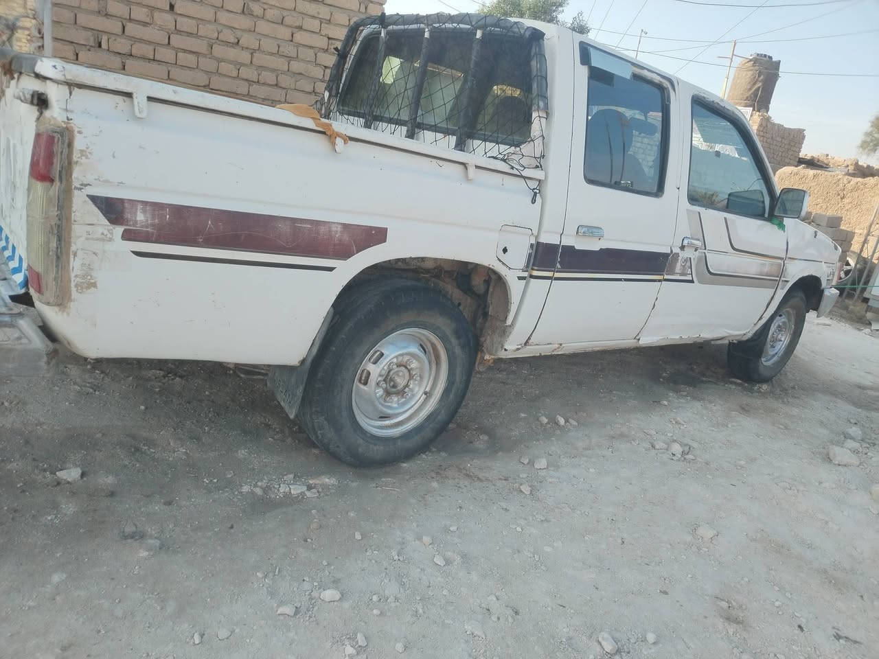 نيسان للبيع سياره جاهزه محرك جديد قبل سبوع شاده اله كير وكسن مكفولات كفاله عامه رقم ألماني مشروع وطني تحويل بي وقت سنويه جديده كهربائيات كله شغاله حداديه جديده السعر ٢٣ العنوان السماوه الخضر ***********
