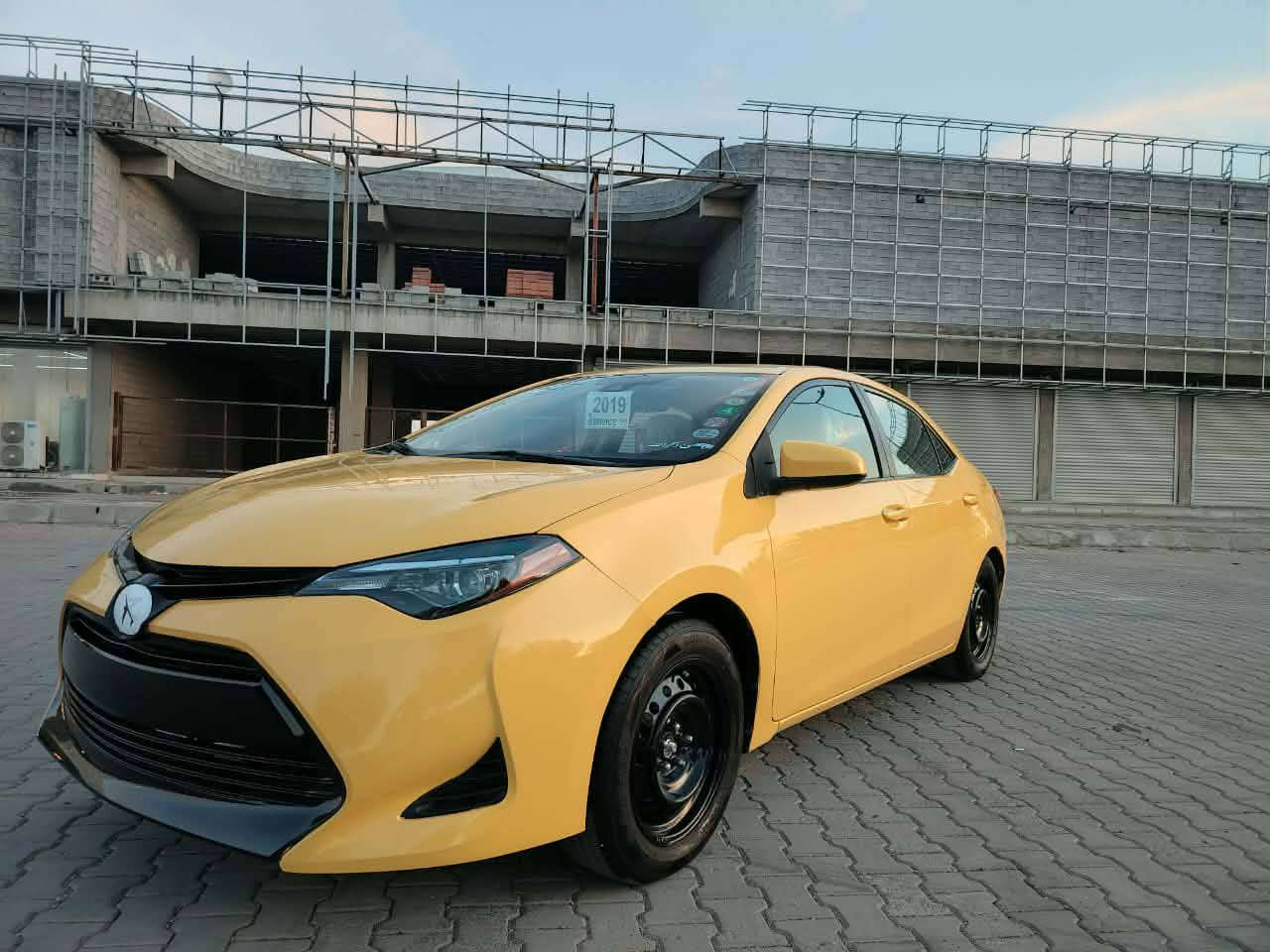 السلام عليكم ورحمه الله وبركاته اخويه كورلا للبيع موديل 2019حدثه دعاميه فقط يعني اكلين مصبوغ درجه اولى مدوشمه تخم تاير تخم ويل كهربائيه كله شغاله صدر امامي خلفي جديد من الدعاميه لدعاميه مسوي تبريد 🥶🥶السياره مال جني والله شرط تضربه سونار تقتنع بيه يله تروحرقم بغداد رقم الهاتف ***********
