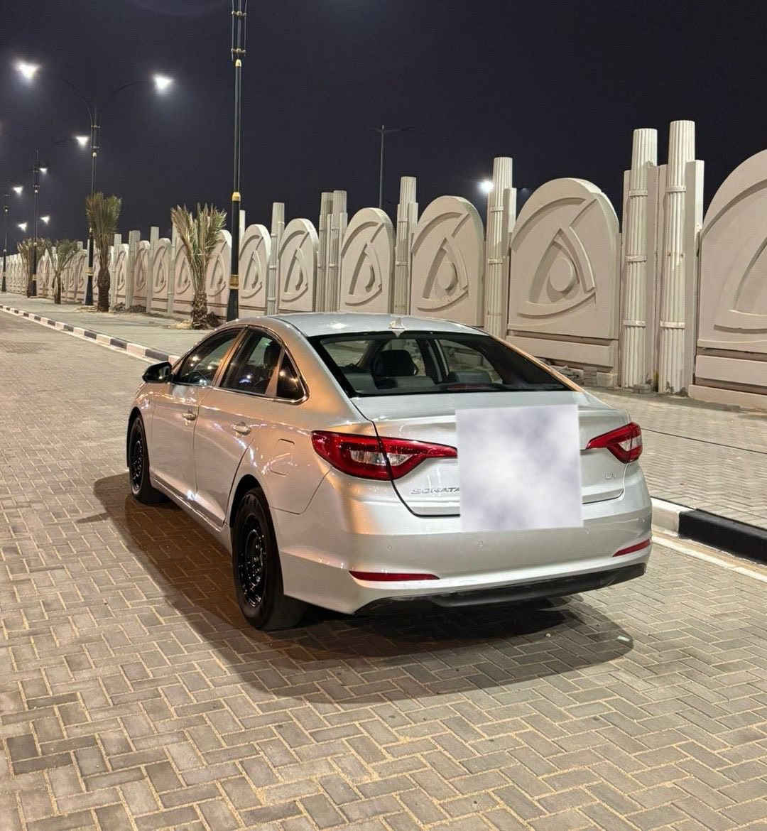 ام عليكم سوناته مديل 17 أدوات أدوات كصه قماره سياره جاهزه ع آخر برغي كير مكينه حداديه تبريد كفاله داخل اسود جلد  سياره غاز سياره فقط لوحات بدون سنويه مكان سياره بصره سعر 58 أو بيها مجال حك الجيه 
***********
