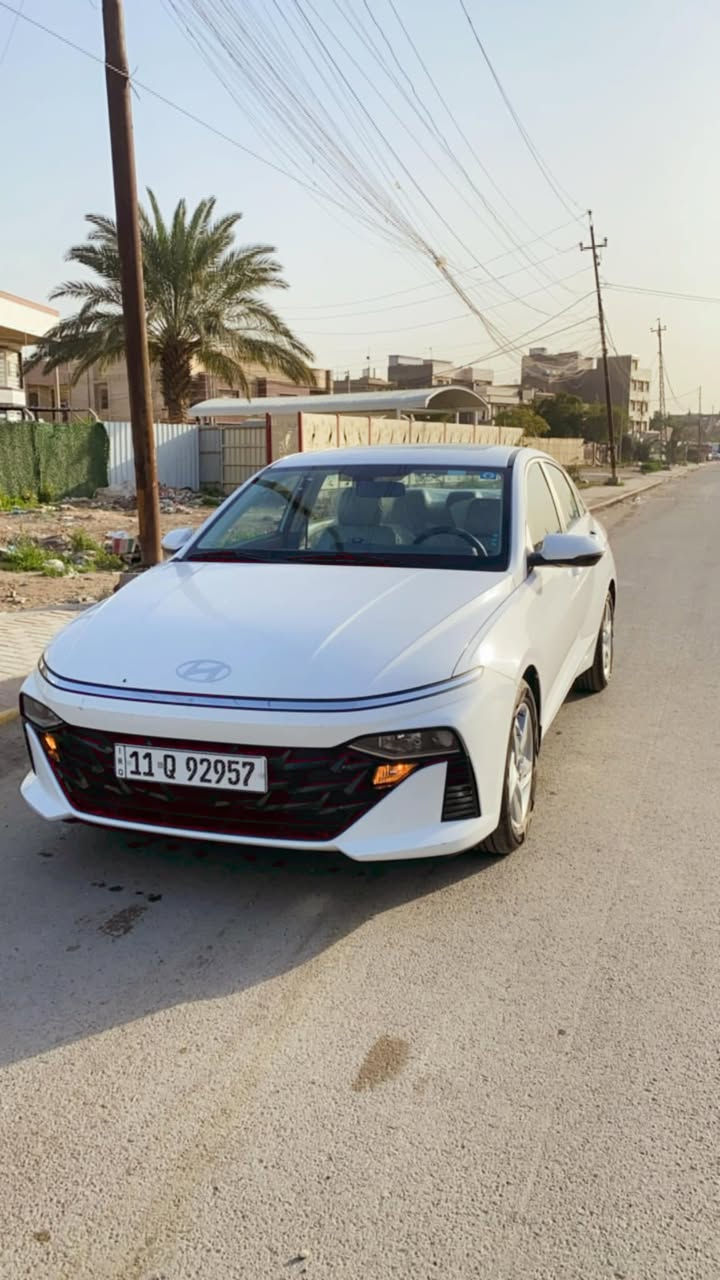 اكسنت خليجي  موديل ٢٠٢٤ 
ماشية ١٢ سيارة مكفولة فقط ضربه بدعامية خلفيه كما موضح بصوره 
 السعر ١٤٧ وبيها مجال بسيط  عنواني بغداد بلديات الضباط رقم هاتف ***********
