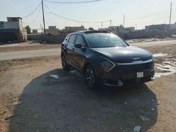 سلام عليكم شبورتج 2025 LX فول موصفات فتحه شحن لاسلكي كشنات تتفا كهربائي صندوك كهربائي رادار إمامي السياره زيرو ماشيه300 كيلو امبدل بيها بنيد ومصبوغ باب خلفي مكفوله من دواخل المكان بغداد رقم الهاتف *********** سعر 190
