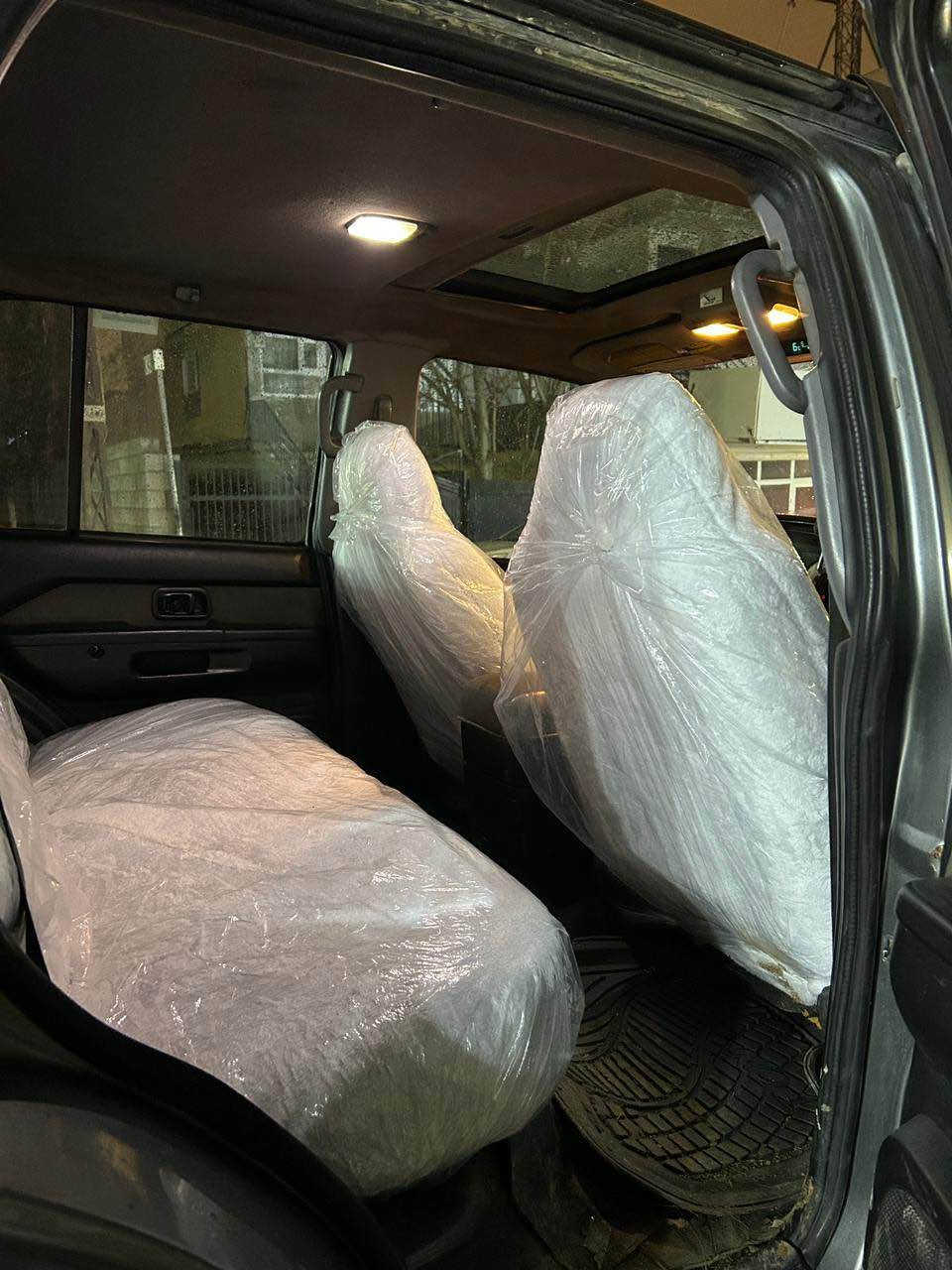 بەناوی خوای گەورە
نیسان پاسفاندەر
مۆدێل٢٠٠٤
مواسەفات فولل
سلاید جام کارەبا تەحدید سورعە
مواسەفات ئەمریکی فولفول
٤ تایەو ویلی لۆک لۆکی لە ژێرە 
سەنەوی ساڵێکی ماوە بەسەر چێت بەشەرتی تەحویل وخرامە 
***********
ماشەڵا هەکەلی نمونەیە ناوی لەسەر دەقی شەریکە ماوەتەوە گێڕو مەکینەو ئەکسل ودەبڵ ئەکسل بەشەرت مەکینەی نەکراوەتەوە حیزام بۆیاخە بۆ جوانی پشت و پێشی کەپسە بێ دەعم سەیارەکە ماڵی دۆستە سیعری ٧٥  گەڵاو معامەلەیەکی برایانە  ناونیشان سلێمانی سەر جادەی هاوکاری  
*********** السليمانية, العراق
