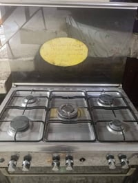 طباخ ايطالي • فرن ايطالي • طباخ • فرن • فرن غاز • شغال • جام مكسور